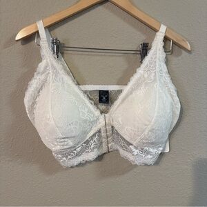 Pure Beauty Front Fasten Floral Lace Bralette White Size 3XL - NWT